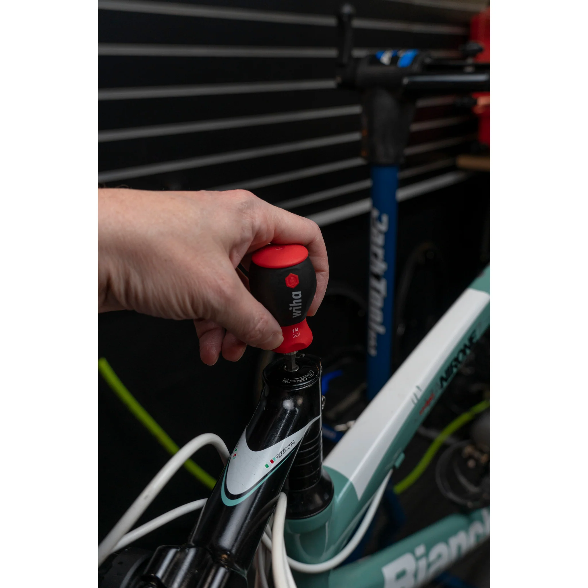 14 Piece Stubby Bike Repair Multi-Driver - Image 7